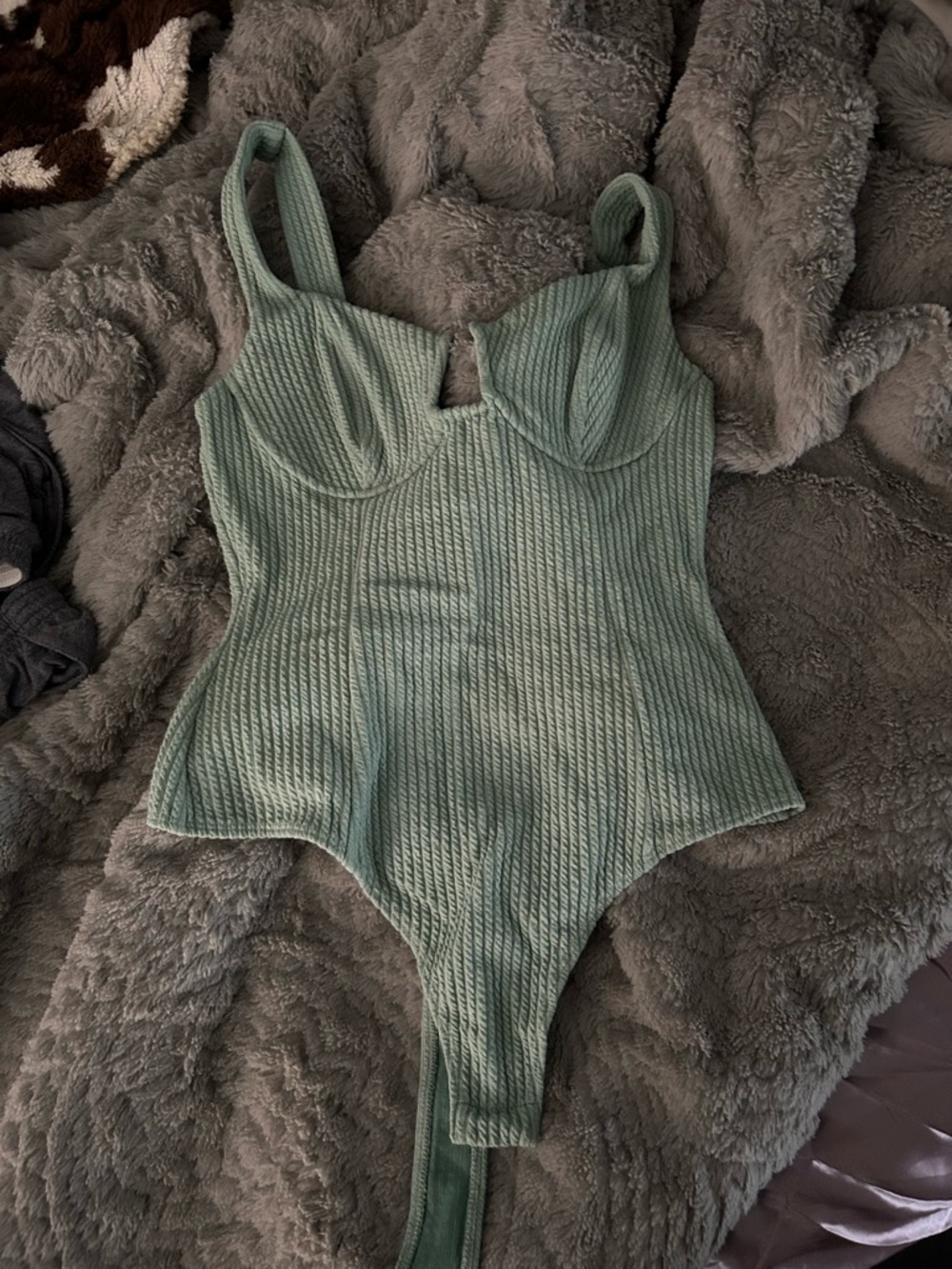 Astr the label aria bodysuit green size medium